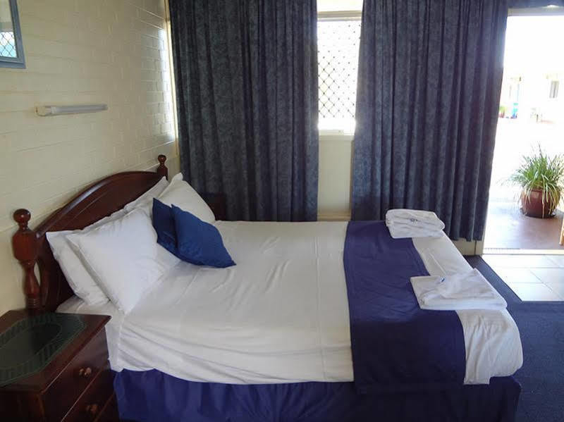 Almare Tourist Motel Баллина Экстерьер фото