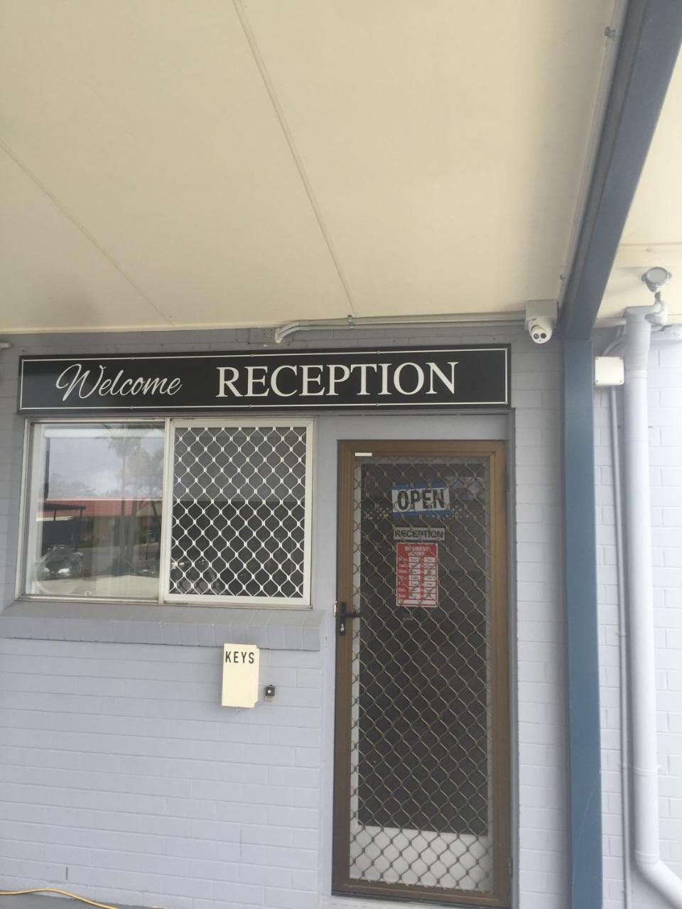 Almare Tourist Motel Баллина Экстерьер фото